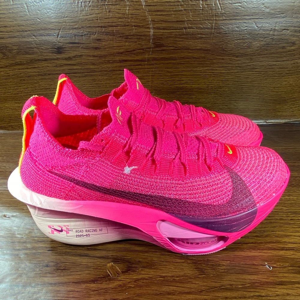 Nike Alphafly 3 women’s shoe size 7.5